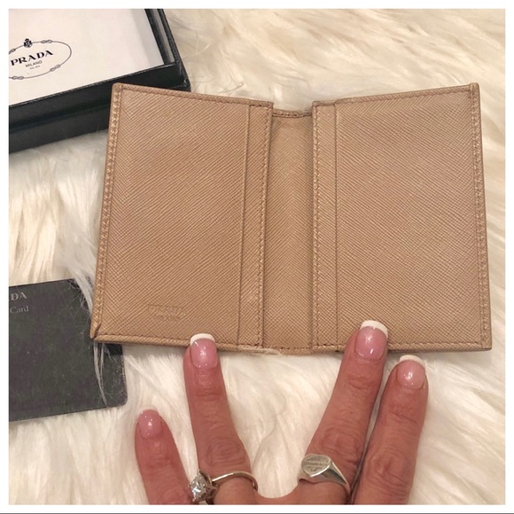 SOLD PRADA WALLET - Picture 4 of 8